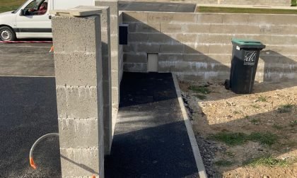Parking en enrobé — Saint Médard d’Eyran — photo 2