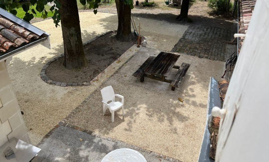 Parking calcaire 4/10 avec structure pavé 13/20 — Cadaujac — photo 1